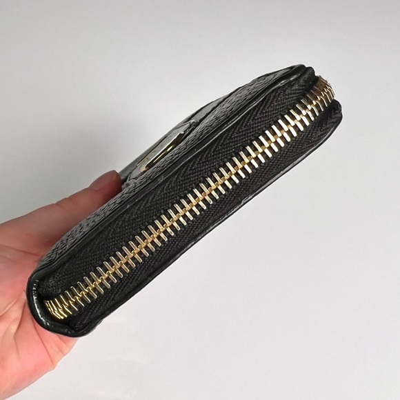 Marc Jacob’s Long Wallet - Picture 6 of 10